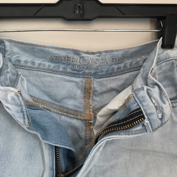 American Eagle / High Waisted Shorts - Picture 3 of 4